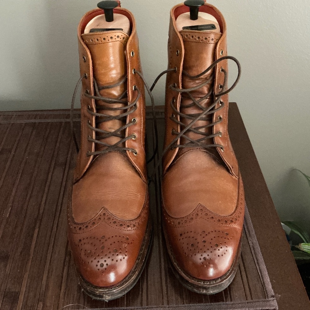 Allen Edmonds Leather  Boots